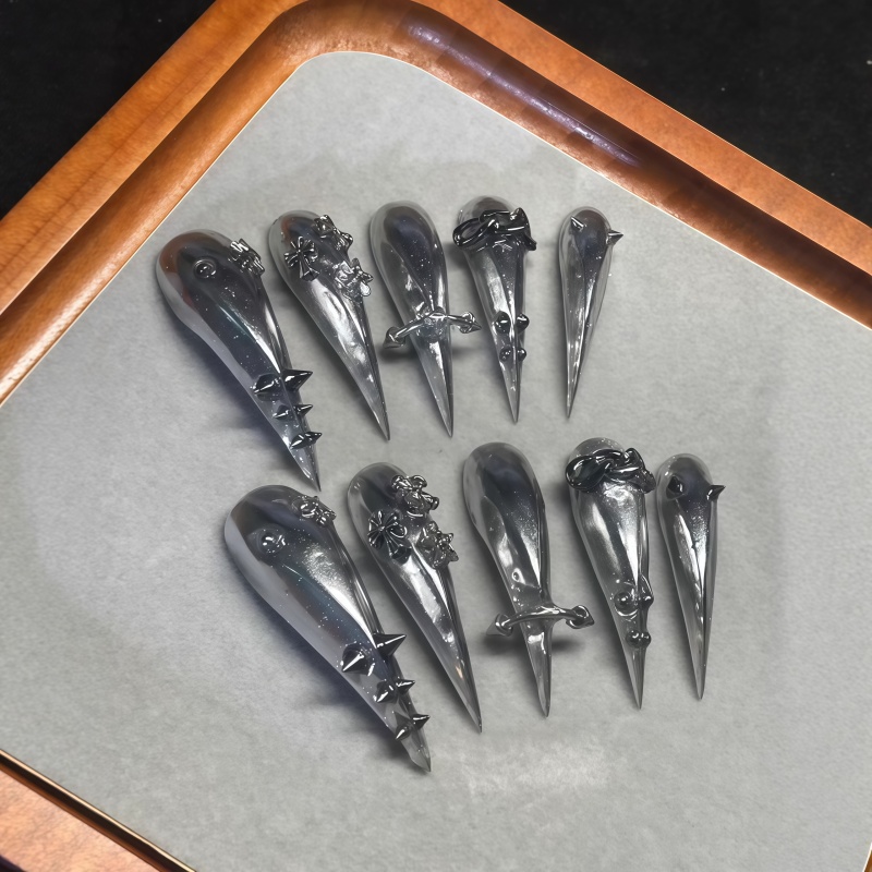 새로운 10개입 고딕 그레이 글리터 스틸레토 프레스온  - Nail Art Y2K 리뷰 및 가격